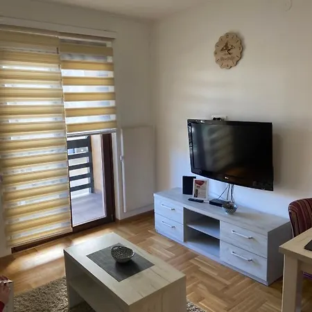 Anastasija Apartament *
