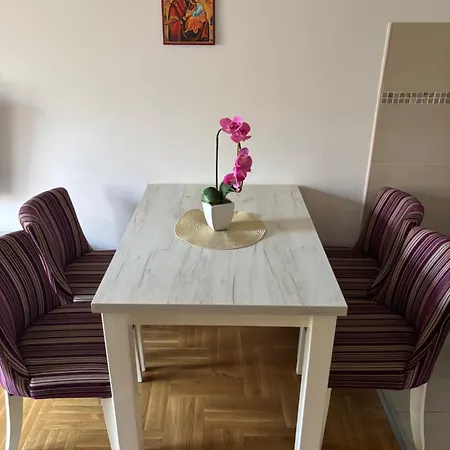 Apartament Anastasija *